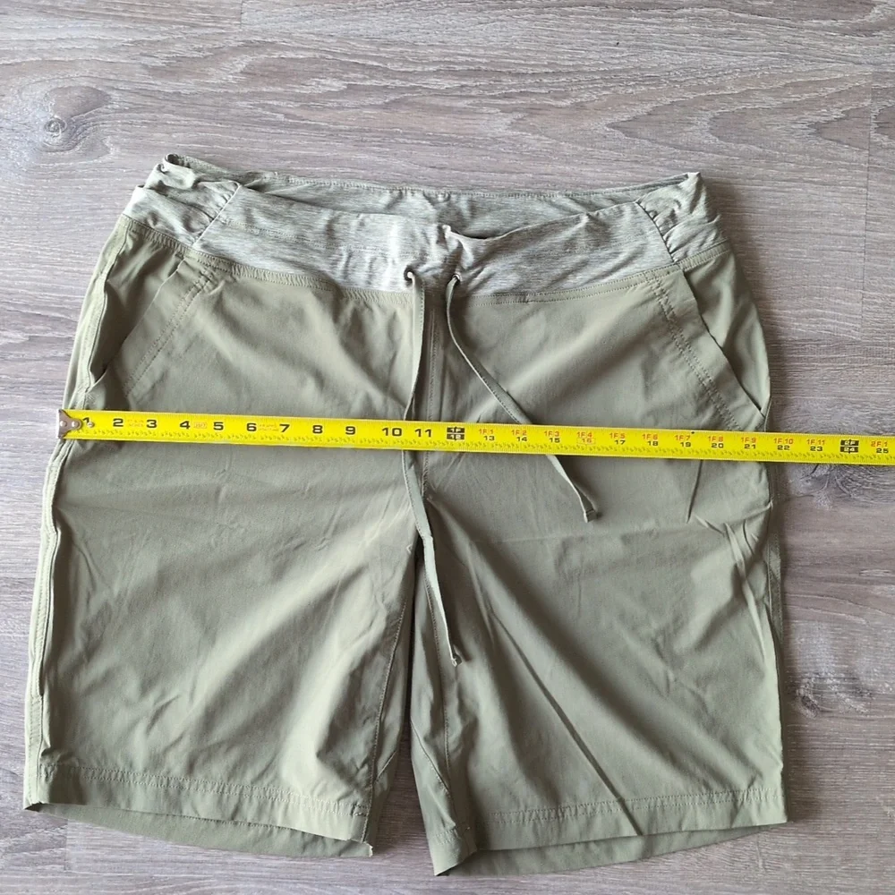 Duluth Trading Company ARMADILLO COOLING SHORTS Women's 14 - Picture 5 of 8